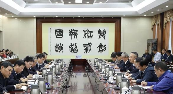 集團公司召開第一批“不忘初心、牢記使命”主題教育整治整改“回頭看”暨第二批工作推進會